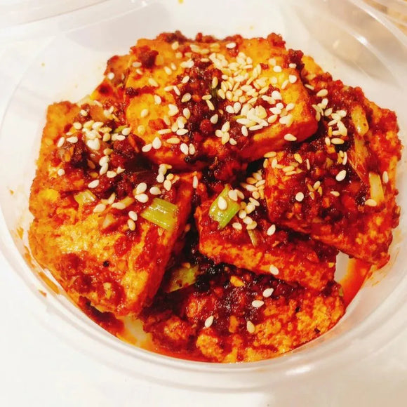 Tofu braised in a savory-spicy sauce